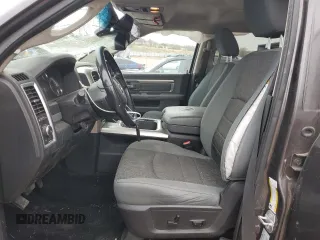 2016 Ram 1500 Big Horn z VIN 3C6RR7LTXGG214017, wystawiony jako Copart lot #51153575 z przebiegiem 63 811 mil mil oraz Szkoda całkowita • Salvage title. Historia ofert i sprzedaży dostępna na DreamBid. Obrazek 7.