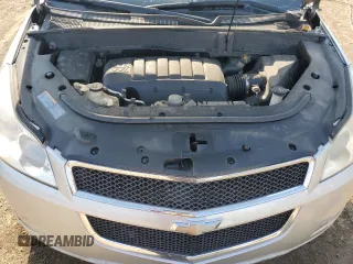 2011 Chevrolet Traverse 1LT z VIN 1GNKRGED9BJ403885, wystawiony jako Copart lot #56929765 z przebiegiem Nie podano mil oraz Szkoda całkowita • Salvage title. Historia ofert i sprzedaży dostępna na DreamBid. Obrazek 12.