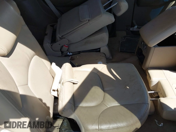 2007 Nissan Pathfinder SE z VIN 5N1AR18W07C642568, wystawiony jako IAAI lot #41818452 z przebiegiem 141 336 mil mil oraz . Historia ofert i sprzedaży dostępna na DreamBid. Obrazek 8.