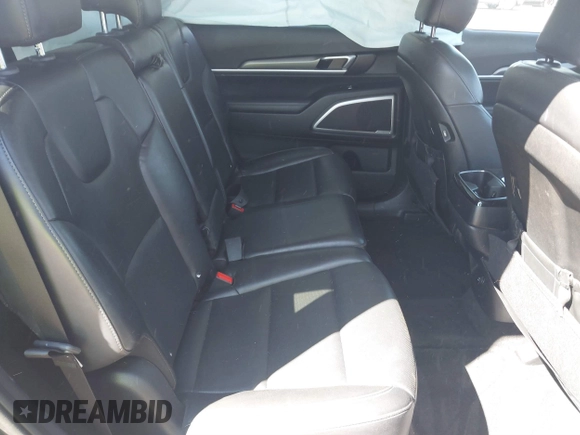 2020 Kia Telluride S z VIN 5XYP64HC3LG093274, wystawiony jako IAAI lot #41850147 z przebiegiem 109 197 mil mil oraz . Historia ofert i sprzedaży dostępna na DreamBid. Obrazek 8.