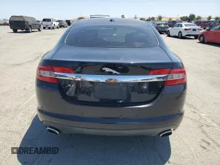 2011 Jaguar XF Premium z VIN SAJWA0GB2BLS18927, wystawiony jako Copart lot #58328705 z przebiegiem 172 577 mil mil oraz Czysty tytuł • Clean title. Historia ofert i sprzedaży dostępna na DreamBid. Obrazek 6.