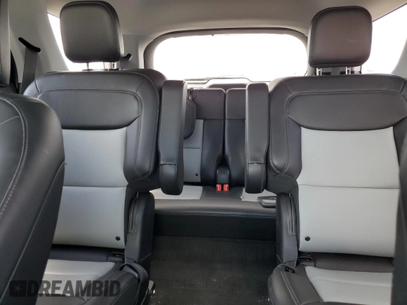 2024 Ford Explorer XLT с VIN 1FMSK7DH3RGA54503, выставлен на аукционе Copart как лот 53033795 с пробегом 15 283 миль миль и Списание • Salvage title. История ставок и продаж доступна на DreamBid. Изображение 10.