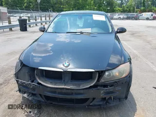 2006 BMW 3 Series 325i with VIN WBAVB13596KX65960, listed as a IAAI auction lot 42460430 with 331,860 mi miles and . Bid and sale history available at DreamBid. Image 13.
