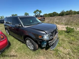 2016 Ford Flex SEL with VIN 2FMGK5C83GBA09724, listed as a Copart auction lot 53727905 with 188,103 mi miles and Clean Title. Bid and sale history available at carsss.com. Image 1.