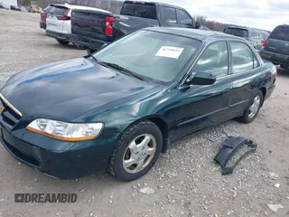 2000 Honda Accord EX z VIN JHMCG5659YC001925, wystawiony jako IAAI lot #41715654 z przebiegiem 190 605 mil mil oraz . Historia ofert i sprzedaży dostępna na DreamBid. Obrazek 2.