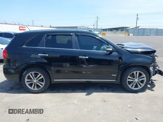 2014 Kia Sorento SX Limited with VIN 5XYKWDA71EG486958, listed as a IAAI auction lot 42483774 with 195,198 mi miles and . Bid and sale history available at DreamBid. Image 14.