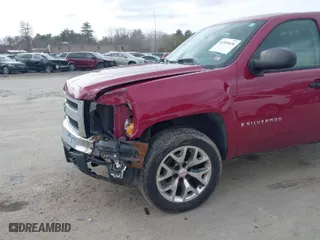 2007 Chevrolet Silverado 1500 LT w/1LT with VIN 2GCEK19C871677203, listed as a IAAI auction lot 41781624 with 201,083 mi miles. Bid and sale history available at carsss.com. Image 6.
