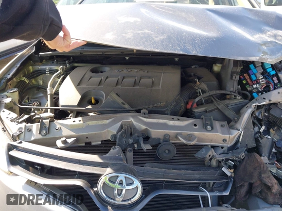 2015 Toyota Corolla L z VIN 2T1BURHE4FC331535, wystawiony jako IAAI lot #42318683 z przebiegiem 135 864 mil mil oraz . Historia ofert i sprzedaży dostępna na DreamBid. Obrazek 10.