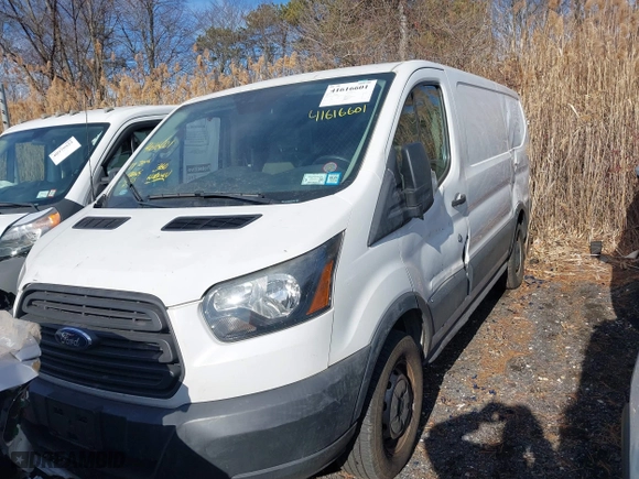 2017 Ford Transit Van with VIN 1FTYR1YG0HKA47755, listed as a IAAI auction lot 41616601 with NaN miles. Bid and sale history available at carsss.com. Image 19.