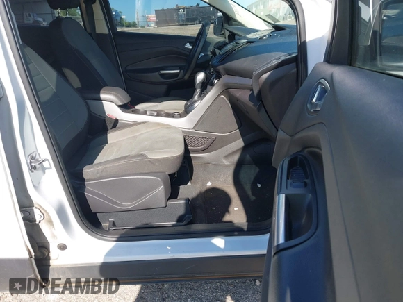 2016 Ford Escape SE z VIN 1FMCU0G79GUC44846, wystawiony jako IAAI lot #41974793 z przebiegiem 223 219 mil mil oraz . Historia ofert i sprzedaży dostępna na DreamBid. Obrazek 5.