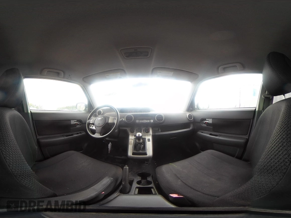 2009 Scion xB z VIN JTLKE50E291096437, wystawiony jako IAAI lot #42330359 z przebiegiem 226 699 mil mil oraz . Historia ofert i sprzedaży dostępna na DreamBid. Obrazek 19.