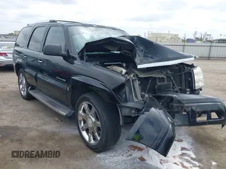 2002 Cadillac Escalade with VIN 1GYEC63T22R107520, listed as a IAAI auction lot 42094709 with 287,674 mi miles and . Bid and sale history available at DreamBid. Image 1.