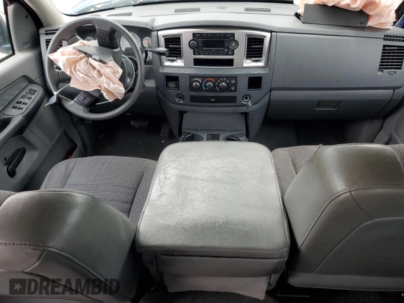 2008 Dodge 1500 SLT z VIN 1D7HA18NX8J112676, wystawiony jako Copart lot #54801635 z przebiegiem 196 758 mil mil oraz Szkoda całkowita • Salvage title. Historia ofert i sprzedaży dostępna na DreamBid. Obrazek 8.