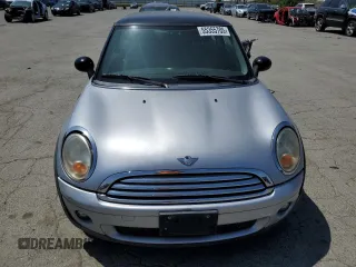2008 MINI Hardtop with VIN WMWMF33528TT60211, listed as a Copart auction lot 55355705 with 112,027 mi miles and Clean Title. Bid and sale history available at DreamBid. Image 5.