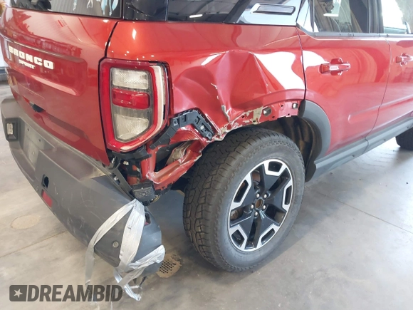 2022 Ford Bronco Sport Outer Banks with VIN 3FMCR9C68NRD74432, listed as a IAAI auction lot 42507901 with 45,557 mi miles and . Bid and sale history available at DreamBid. Image 6.