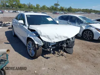 2025 Cadillac CT4 Premium Luxury z VIN 1G6DB5RK4S0116692, wystawiony jako IAAI lot #41908381 z przebiegiem 79 mil mil oraz . Historia ofert i sprzedaży dostępna na DreamBid. Obrazek 6.