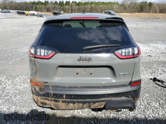 2021 Jeep Cherokee Latitude Lux with VIN 1C4PJLMX8MD144043, listed as a Copart auction lot 45337245 with 27,582 mi miles and Salvage Title. Bid and sale history available at carsss.com. Image 6.
