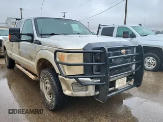 2015 Ford F-250 Lariat z VIN 1FT7W2BTXFEB10761, wystawiony jako IAAI lot #42522911 z przebiegiem 209 886 mil mil oraz . Historia ofert i sprzedaży dostępna na DreamBid. Obrazek 6.