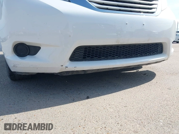 2016 Toyota Sienna LE AAS with VIN 5TDKK3DC0GS707292, listed as a IAAI auction lot 42266246 with 191,527 mi miles and . Bid and sale history available at DreamBid. Image 6.