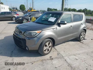 2015 Kia Soul z VIN KNDJN2A26F7201189, wystawiony jako IAAI lot #42172108 z przebiegiem 142 913 mil mil oraz . Historia ofert i sprzedaży dostępna na DreamBid. Obrazek 2.