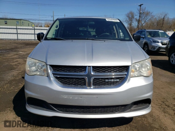 2011 Dodge Grand Caravan SXT with VIN 2D4RN4DG5BR768141, listed as a Copart auction lot 52287555 with 160,403 mi miles and Salvage Title. Bid and sale history available at DreamBid. Image 5.