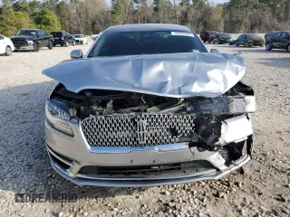 2020 Lincoln MKZ Standard with VIN 3LN6L5A91LR603843, listed as a Copart auction lot 48695455 with 48,952 mi miles and Salvage title. Bid and sale history available at DreamBid. Image 5.