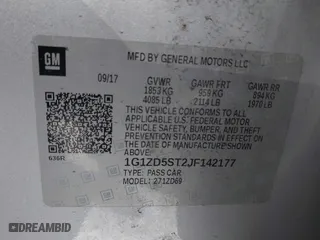 2018 Chevrolet Malibu LT with VIN 1G1ZD5ST2JF142177, listed as a IAAI auction lot 41639038 with 172,522 mi miles. Bid and sale history available at carsss.com. Image 9.
