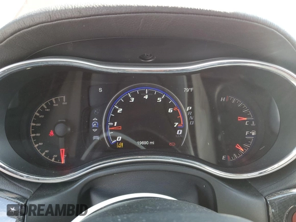 2020 Jeep Grand Cherokee with VIN MV1N3849221ND, listed as a Copart auction lot 63821662 with 19,690 mi miles and Salvage title. Bid and sale history available at DreamBid. Image 8.