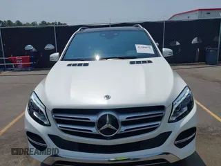 2018 Mercedes-Benz GLE 350 with VIN 4JGDA5HB6JB012687, listed as a IAAI auction lot 42389978 with 112,811 mi miles and . Bid and sale history available at DreamBid. Image 12.