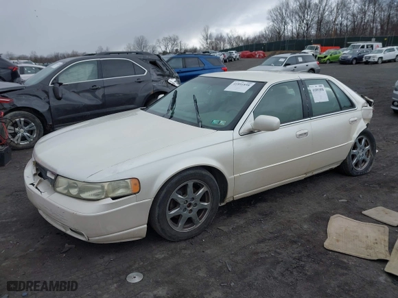 2003 Cadillac Seville Touring STS with VIN 1G6KY54953U262457, listed as a IAAI auction lot 41891898 with 1 mi miles. Bid and sale history available at carsss.com. Image 2.
