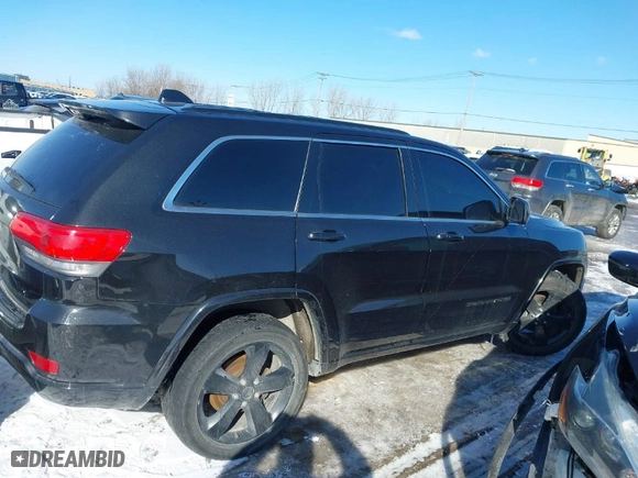 2015 Jeep Grand Cherokee Altitude with VIN 1C4RJFAG6FC724592, listed as a IAAI auction lot 41525448 with 173,306 mi miles. Bid and sale history available at carsss.com. Image 13.