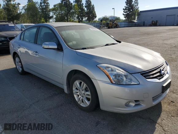 2011 Nissan Altima S with VIN 1N4AL2AP1BN470259, listed as a Copart auction lot 63928355 with 211,573 mi miles and Clean title. Bid and sale history available at DreamBid. Image 4.