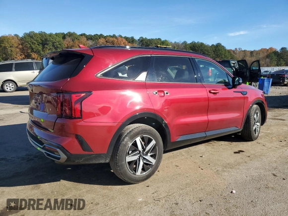 2021 Kia Sorento S with VIN 5XYRL4LC0MG065619, listed as a Copart auction lot 84445244 with 35,489 mi miles and Salvage Title. Bid and sale history available at carsss.com. Image 3.