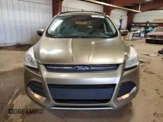 2013 Ford Escape SE with VIN 1FMCU9GX3DUC98644, listed as a Copart auction lot 51748815 with 175,845 mi miles and Clean Title. Bid and sale history available at carsss.com. Image 5.