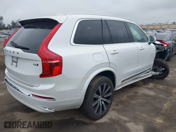 2024 Volvo XC90 Plus Bright Theme with VIN YV4062PE6R1226477, listed as a IAAI auction lot 41882985 with 15,057 mi miles and . Bid and sale history available at DreamBid. Image 4.
