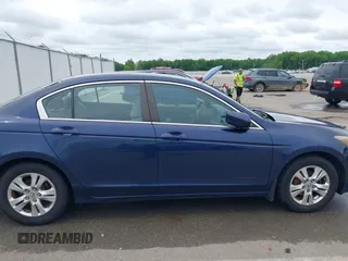 2010 Honda Accord LX-P z VIN 1HGCP2F42AA156648, wystawiony jako IAAI lot #42238667 z przebiegiem 136 119 mil mil oraz . Historia ofert i sprzedaży dostępna na DreamBid. Obrazek 13.