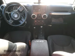 2018 Jeep Wrangler Unlimited Rubicon Recon with VIN 1C4BJWFGXJL899785, listed as a Copart auction lot 50102975 with 114,926 mi miles and Salvage Title. Bid and sale history available at DreamBid. Image 8.