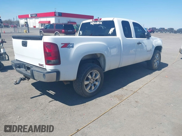 2009 GMC Sierra 1500 SLE with VIN 1GTEK29089Z267703, listed as a IAAI auction lot 41811975 with 250,825 mi miles and . Bid and sale history available at DreamBid. Image 4.