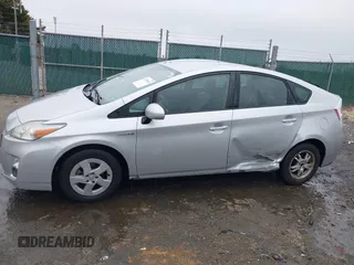 2010 Toyota Prius II with VIN JTDKN3DU8A0228564, listed as a IAAI auction lot 41795365 with 160,578 mi miles. Bid and sale history available at carsss.com. Image 6.