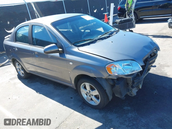 2008 Chevrolet Aveo LT z VIN KL1TG56648B177918, wystawiony jako IAAI lot #41575526 z przebiegiem 178 725 mil mil oraz . Historia ofert i sprzedaży dostępna na DreamBid. Obrazek 1.