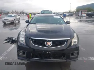 2013 Cadillac CTS-V z VIN 1G6DV5EP0D0102168, wystawiony jako IAAI lot #41791601 z przebiegiem Nie podano mil oraz . Historia ofert i sprzedaży dostępna na DreamBid. Obrazek 13.