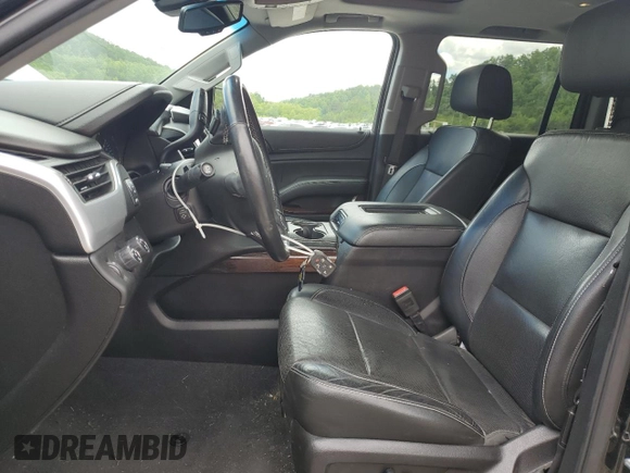 2019 GMC Yukon XL SLT with VIN 1GKS2GKC5KR166603, listed as a Copart auction lot 57913715 with 126,609 mi miles and Salvage title. Bid and sale history available at DreamBid. Image 7.