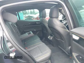 2023 Maserati Grecale Modena z VIN ZN682AVM0P7438449, wystawiony jako IAAI lot #42194029 z przebiegiem Nie podano mil oraz . Historia ofert i sprzedaży dostępna na DreamBid. Obrazek 8.