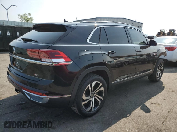 2020 Volkswagen Atlas SEL Premium z VIN 1V2NE2CA4LC231377, wystawiony jako Copart lot #57997943 z przebiegiem 29 236 mil mil oraz . Historia ofert i sprzedaży dostępna na DreamBid. Obrazek 3.