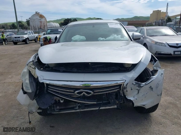 2012 Infiniti FX35 with VIN JN8AS1MU5CM120864, listed as a IAAI auction lot 41835018 with NaN miles. Bid and sale history available at carsss.com. Image 12.