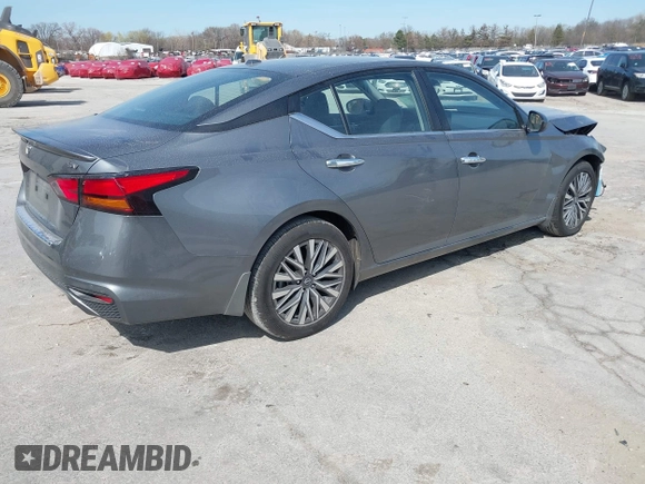 2023 Nissan Altima SV z VIN 1N4BL4DV3PN410873, wystawiony jako IAAI lot #42055332 z przebiegiem 46 121 mil mil oraz . Historia ofert i sprzedaży dostępna na DreamBid. Obrazek 4.
