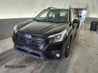2023 Subaru Forester Premium z VIN JF2SKAEC4PH483310, wystawiony jako IAAI lot #42802154 z przebiegiem 93 144 mil mil oraz . Historia ofert i sprzedaży dostępna na DreamBid. Obrazek 9.