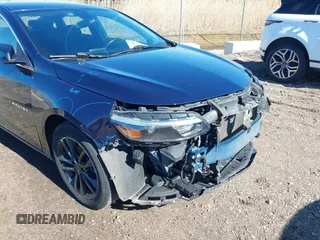 2018 Chevrolet Malibu LT with VIN 1G1ZD5ST5JF192698, listed as a IAAI auction lot 41795332 with 99,801 mi miles. Bid and sale history available at carsss.com. Image 6.