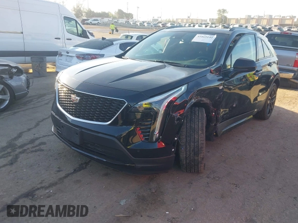 2019 Cadillac XT4 FWD Sport z VIN 1GYFZER43KF183181, wystawiony jako IAAI lot #41869141 z przebiegiem 25 539 mil mil oraz . Historia ofert i sprzedaży dostępna na DreamBid. Obrazek 17.