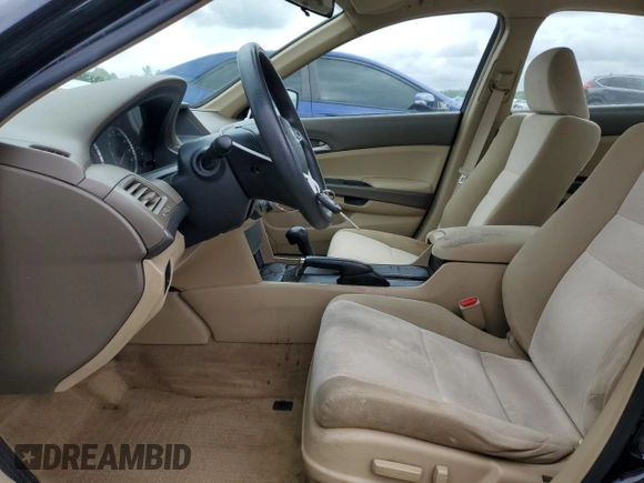2009 Honda Accord LX-P с VIN 1HGCP26499A082138, выставлен на аукционе Copart как лот 55054935 с пробегом 124 554 миль миль и Списание • Salvage title. История ставок и продаж доступна на DreamBid. Изображение 7.